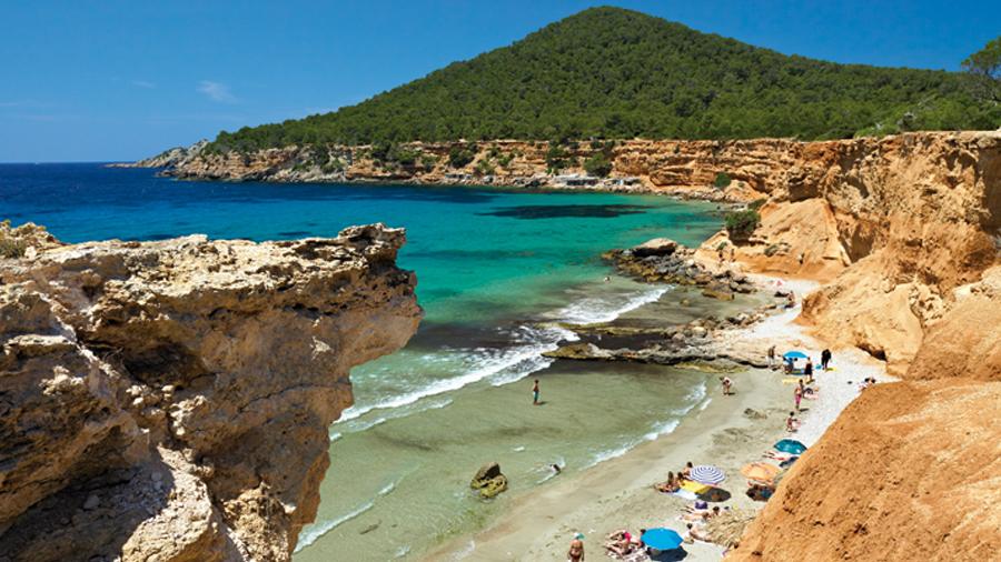 Es Bol Nou, also know as Sa Caleta beach © Consell d'Eivissa