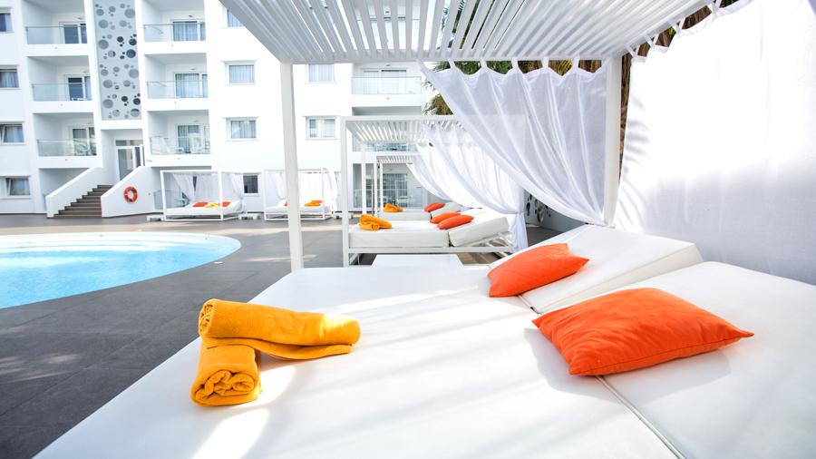 S Ibiza sun apartments pool 